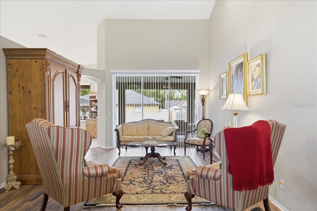 Image 9 of 38 For 4408 Winding River Drive