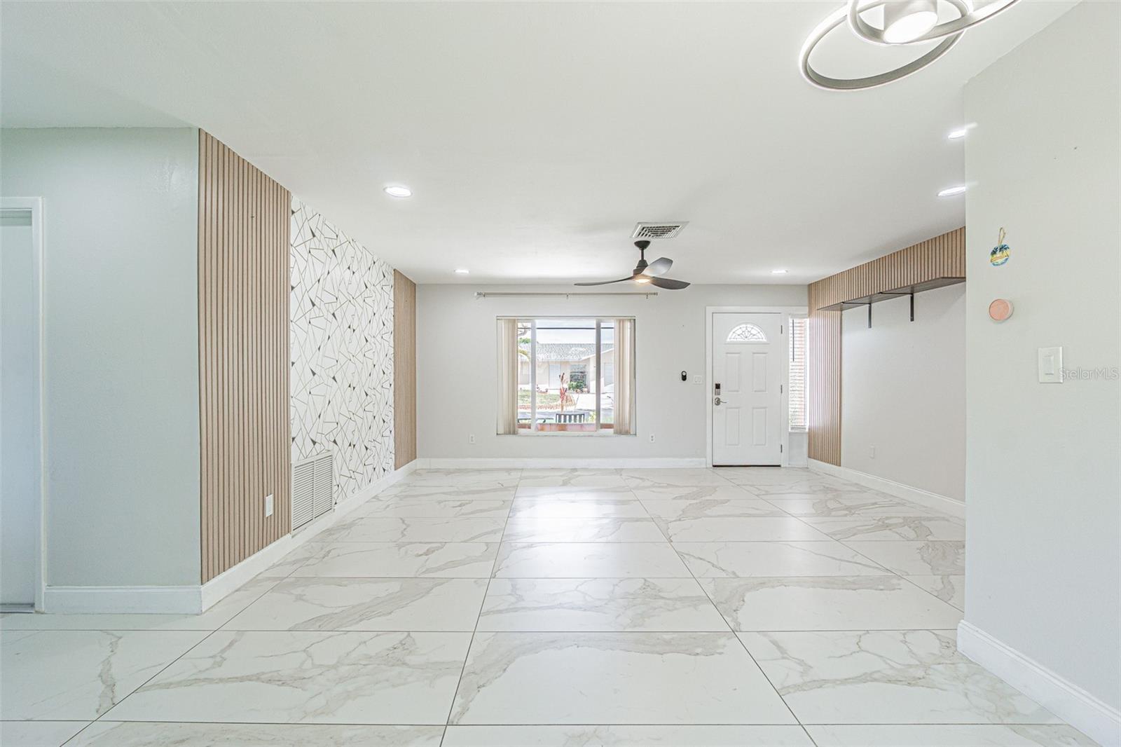 Image 11 of 32 For 8024 Las Cruces Court