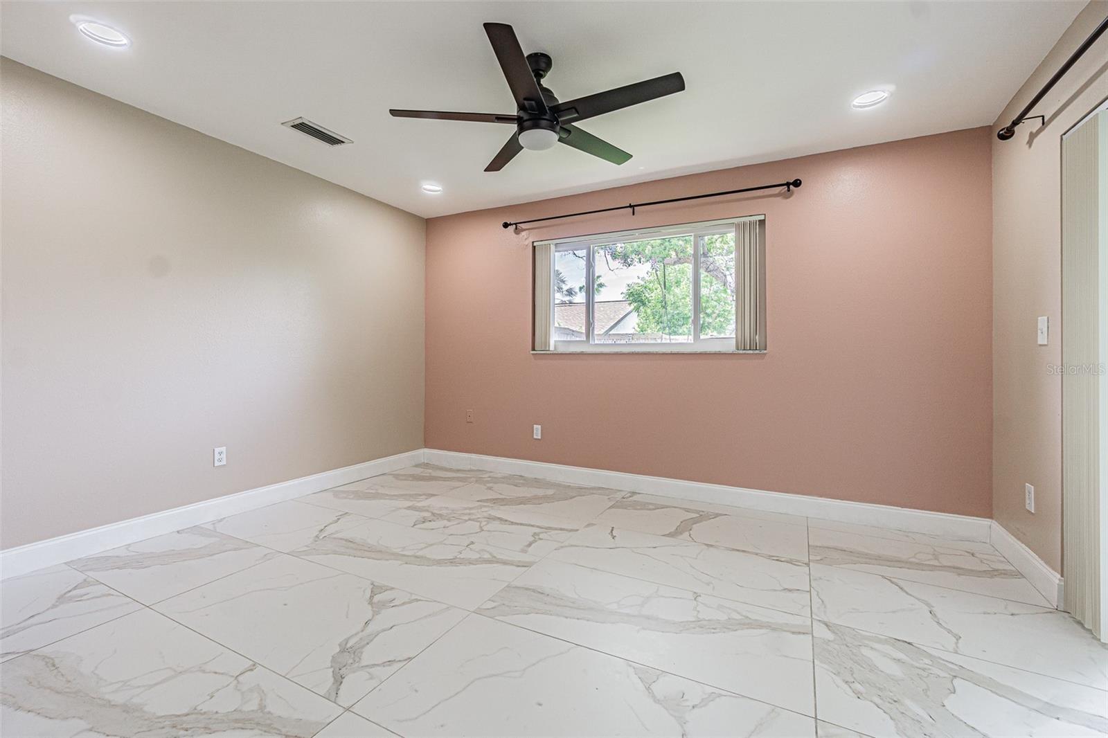 Image 12 of 32 For 8024 Las Cruces Court