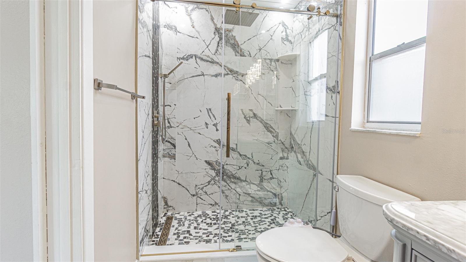 Image 16 of 32 For 8024 Las Cruces Court