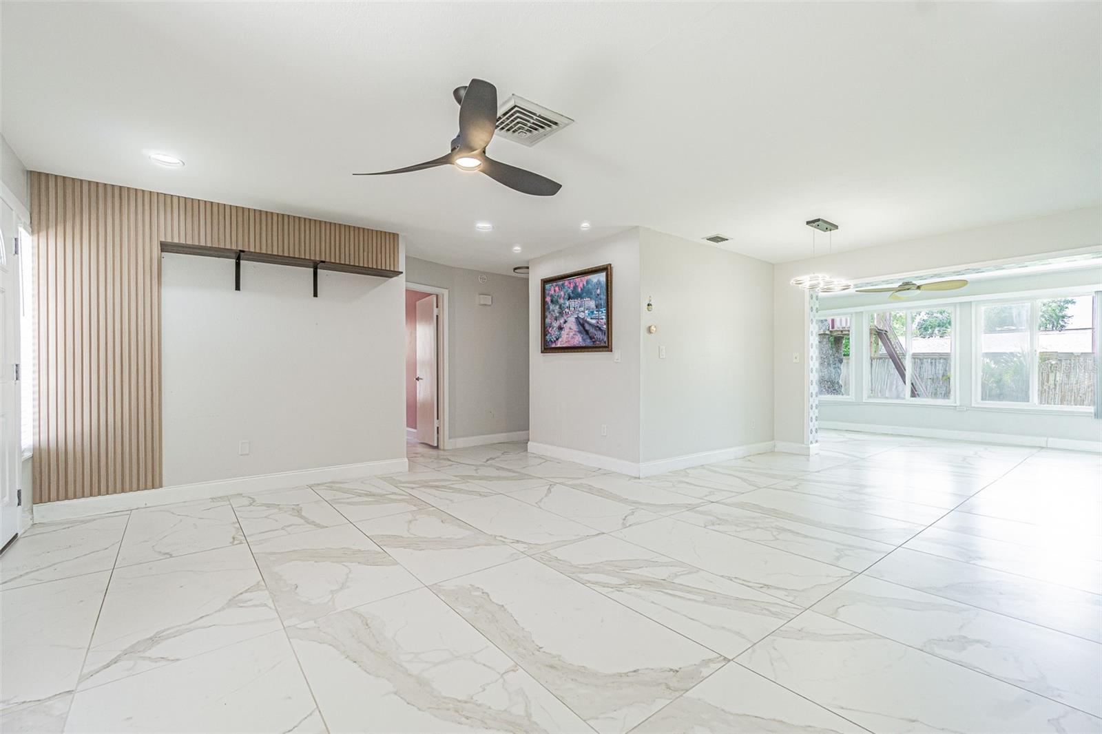 Image 4 of 32 For 8024 Las Cruces Court