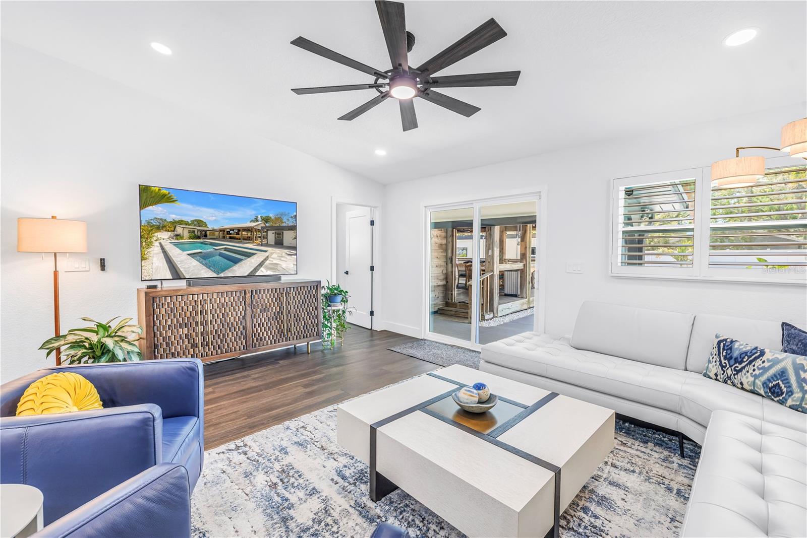 Image 23 of 73 For 7218 Park Street S