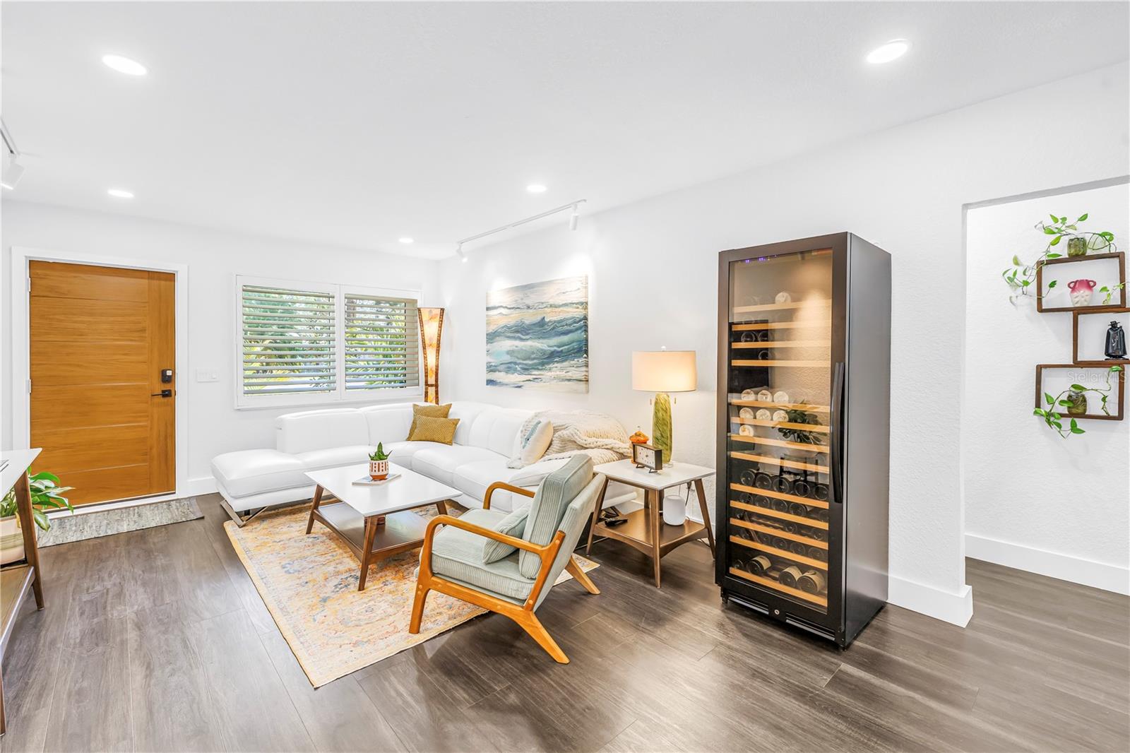 Image 32 of 73 For 7218 Park Street S