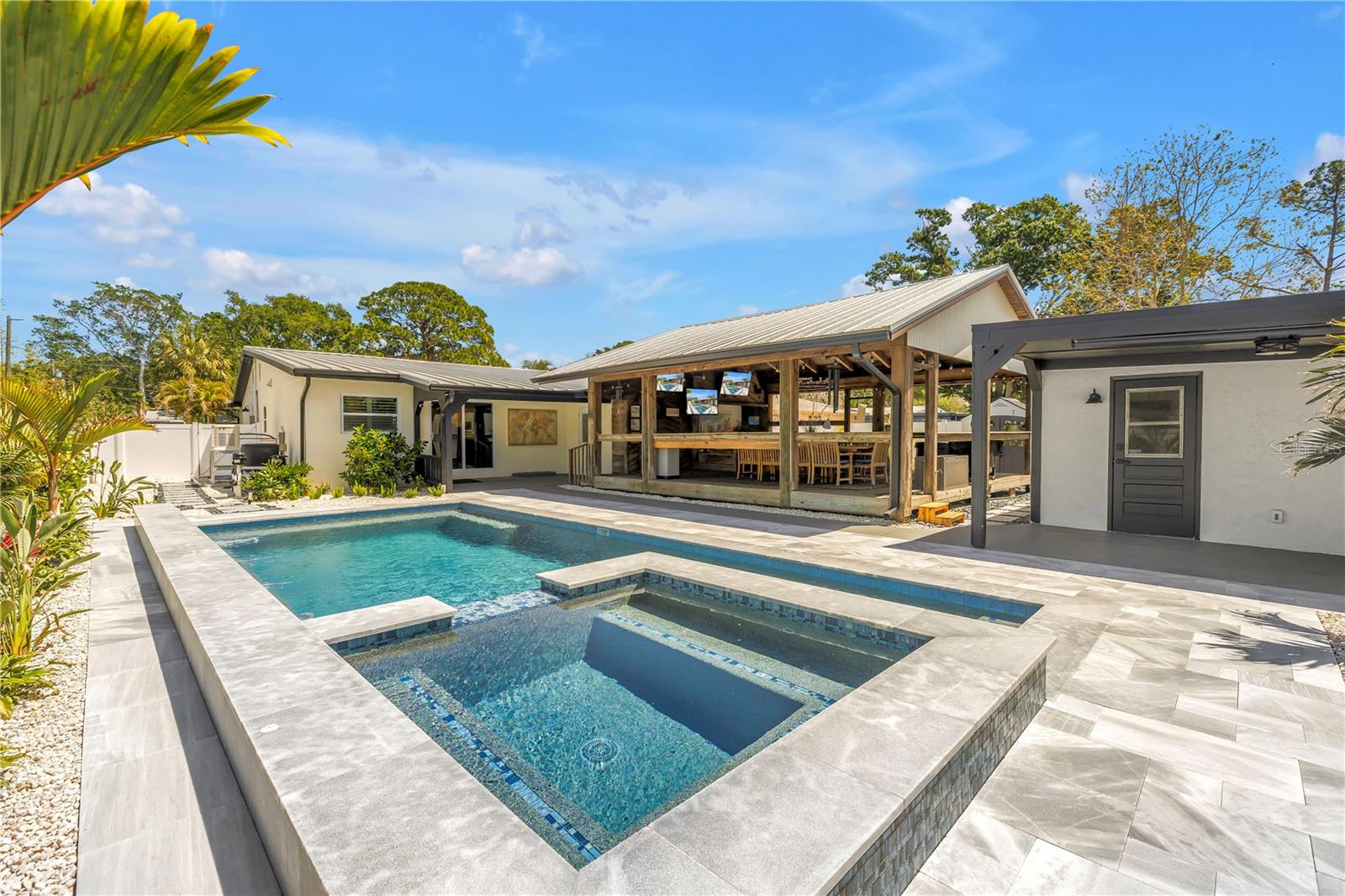 Image 38 of 73 For 7218 Park Street S