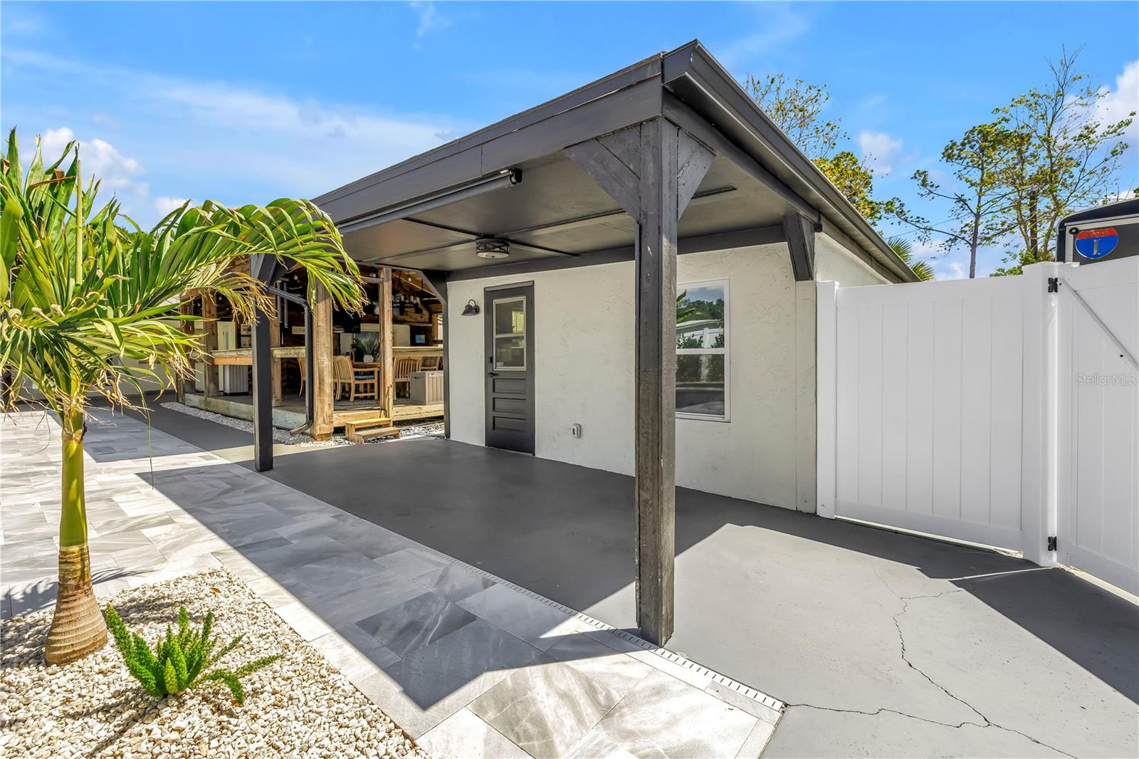 Image 39 of 73 For 7218 Park Street S