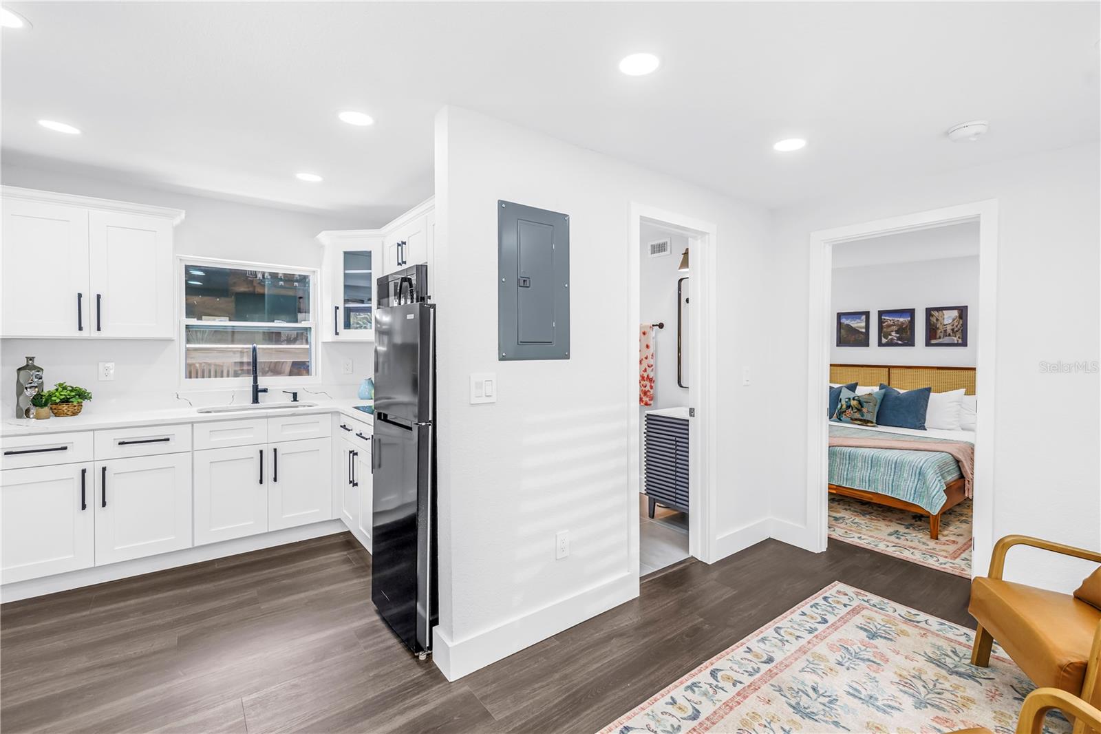 Image 52 of 73 For 7218 Park Street S