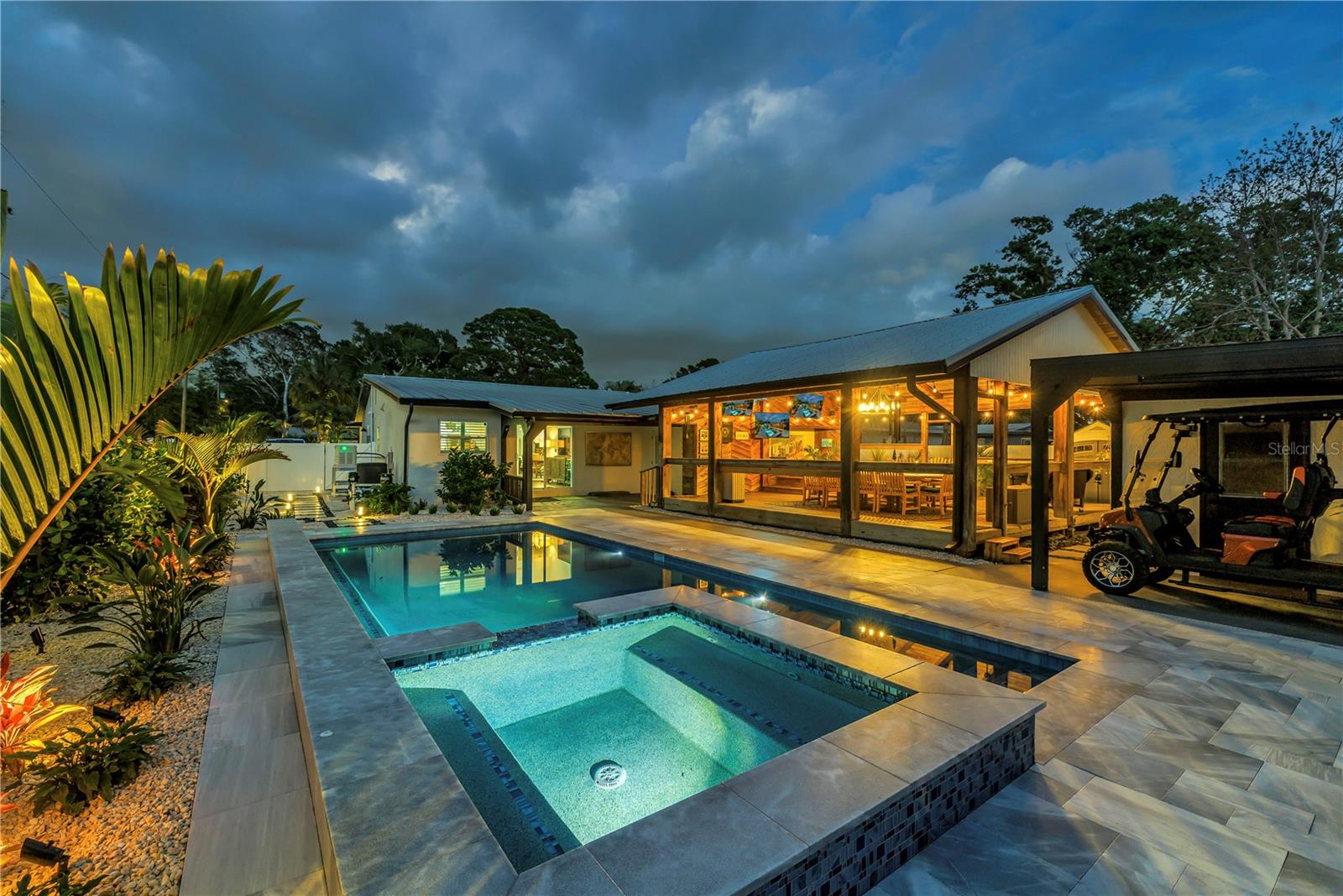 Image 61 of 73 For 7218 Park Street S