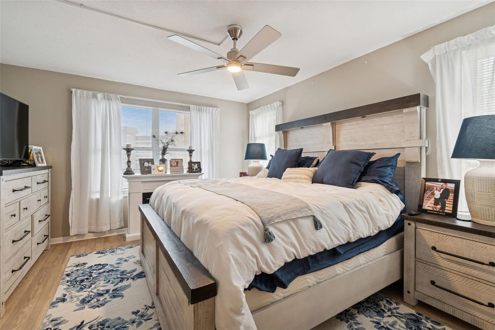 Image 16 of 42 For 5220 Brittany Drive S 501