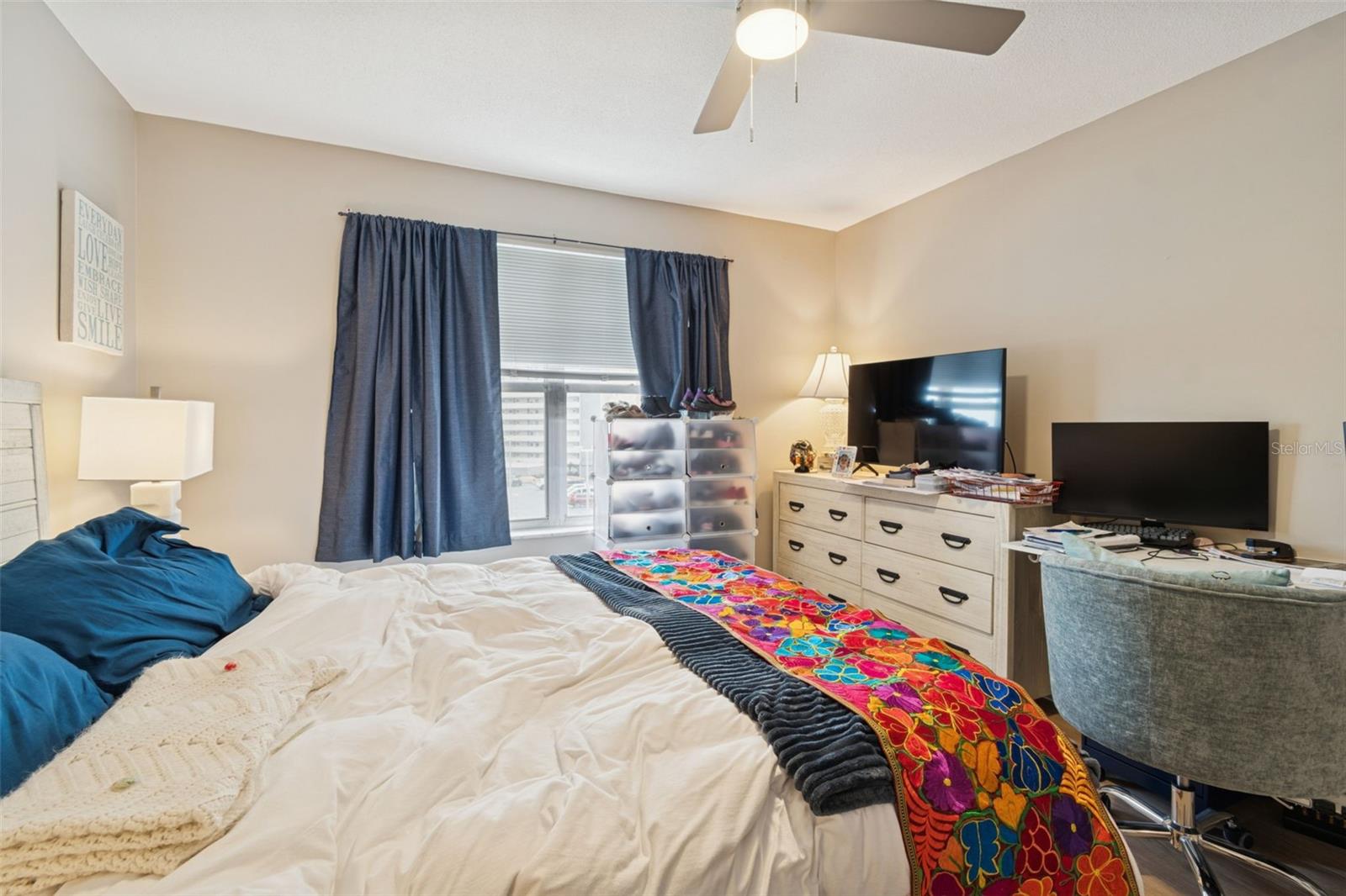 Image 17 of 42 For 5220 Brittany Drive S 501