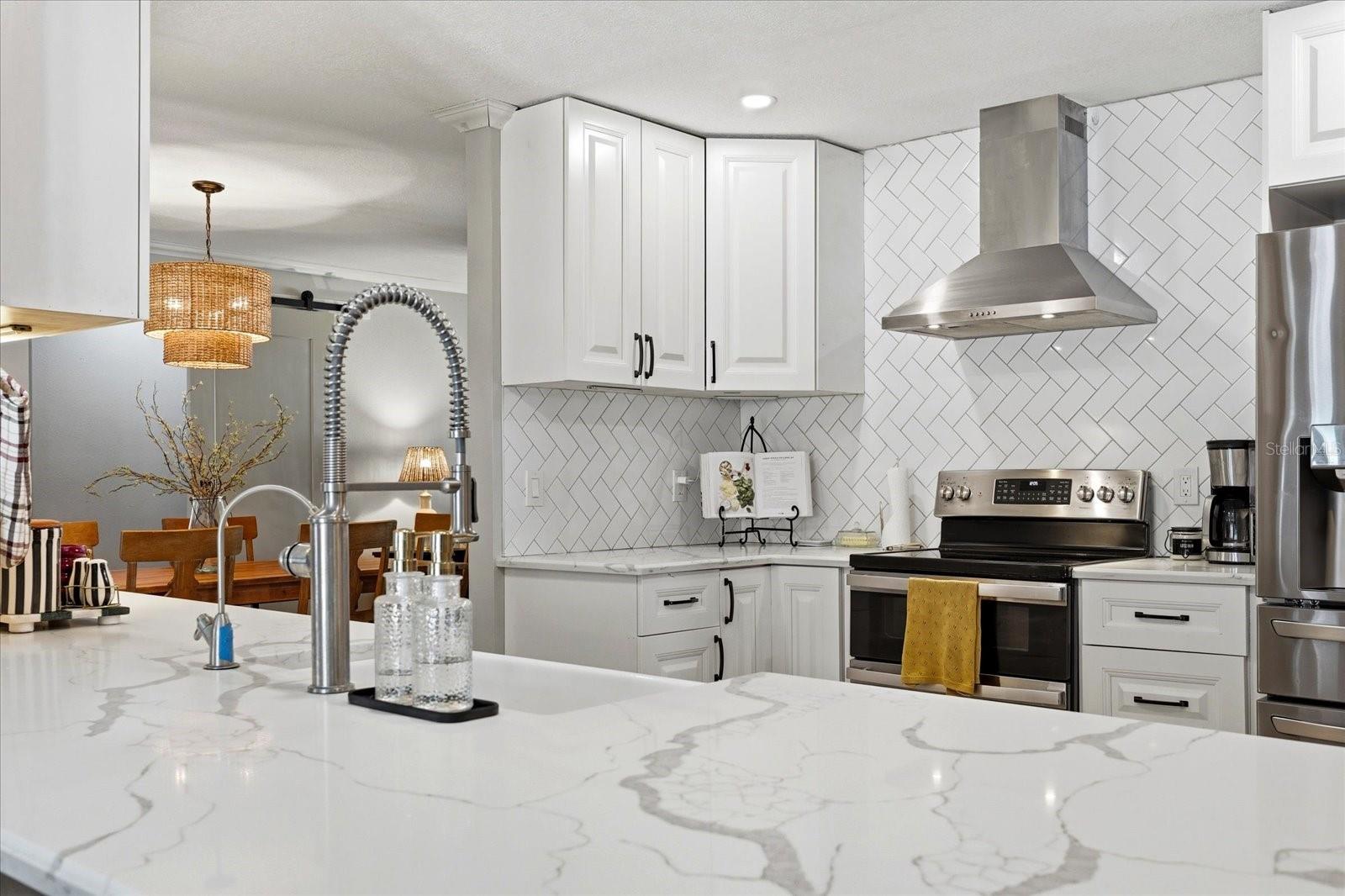 Image 18 of 56 For 7089 122nd Way