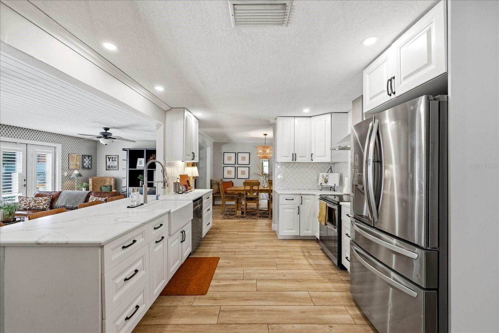 Image 19 of 56 For 7089 122nd Way