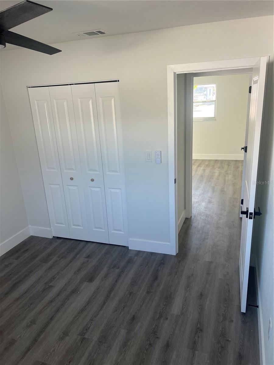 Image 33 of 39 For 4075 38th Avenue N