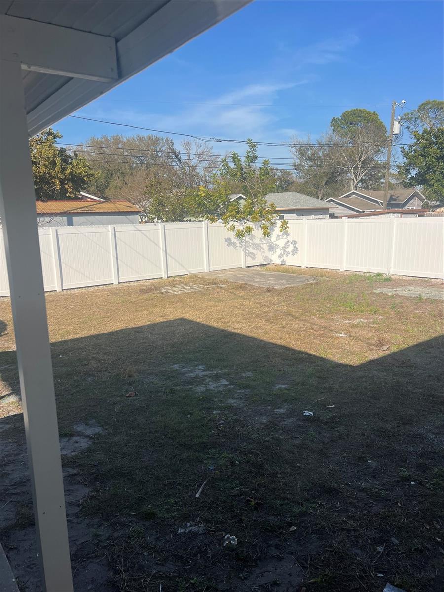 Image 35 of 39 For 4075 38th Avenue N