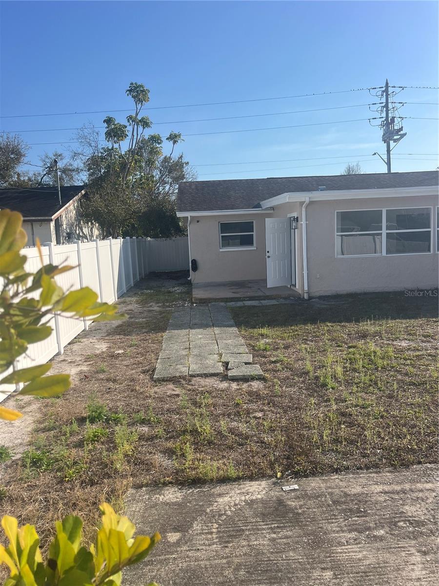 Image 38 of 39 For 4075 38th Avenue N