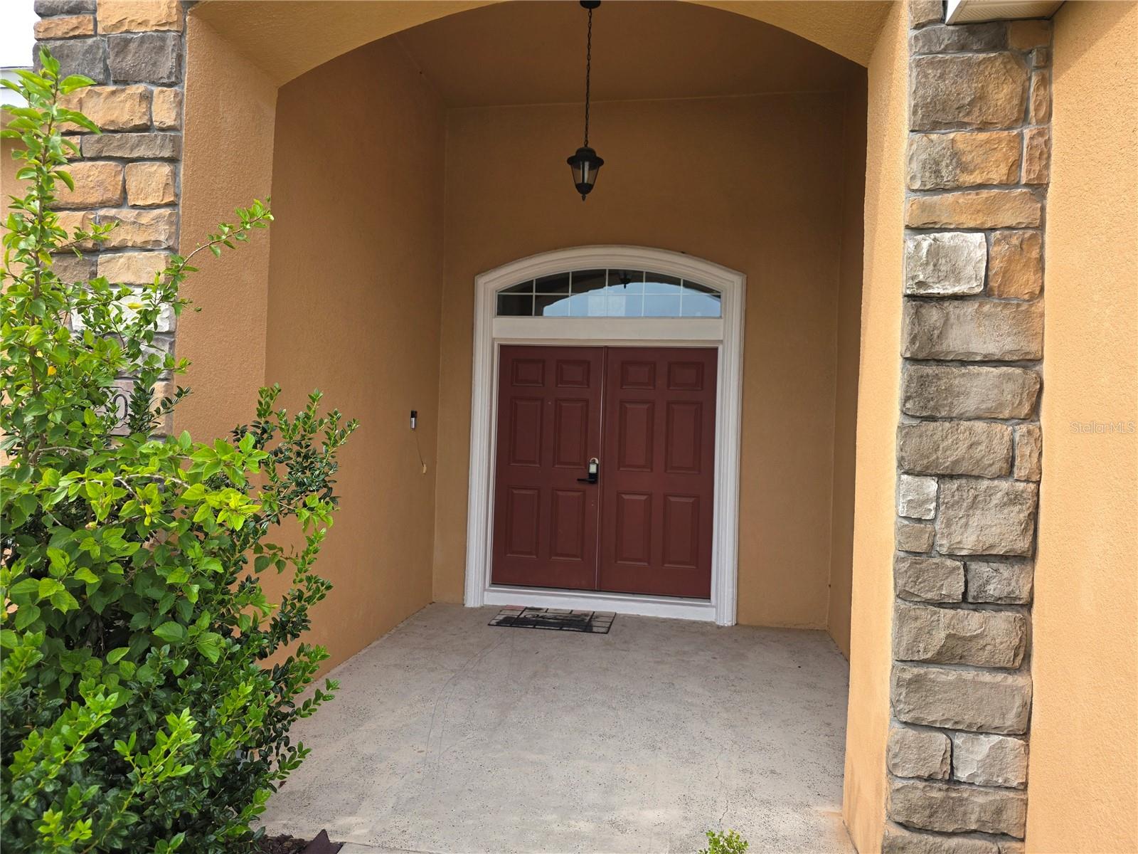 Image 8 of 23 For 2850 Sheldon Street