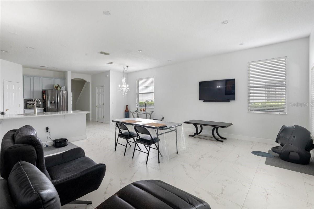 Image 26 of 50 For 4445 Amberly Oaks Court