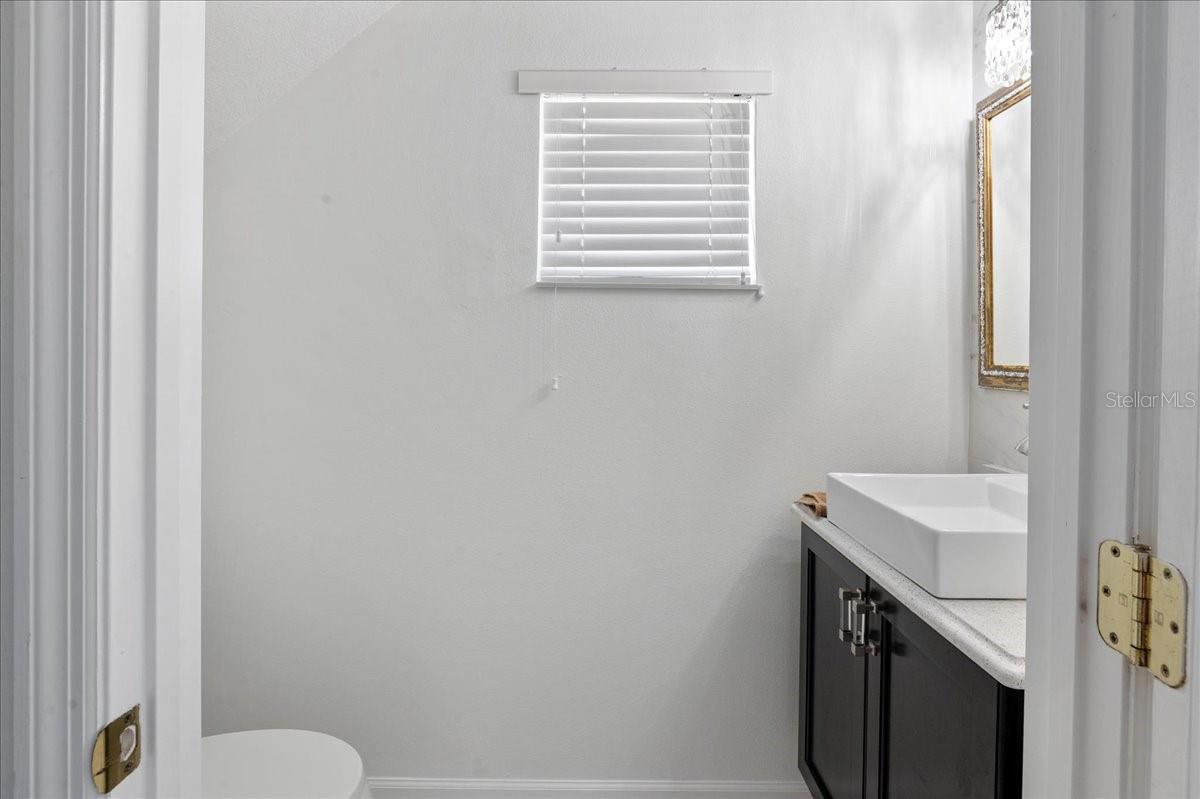 Image 29 of 50 For 4445 Amberly Oaks Court