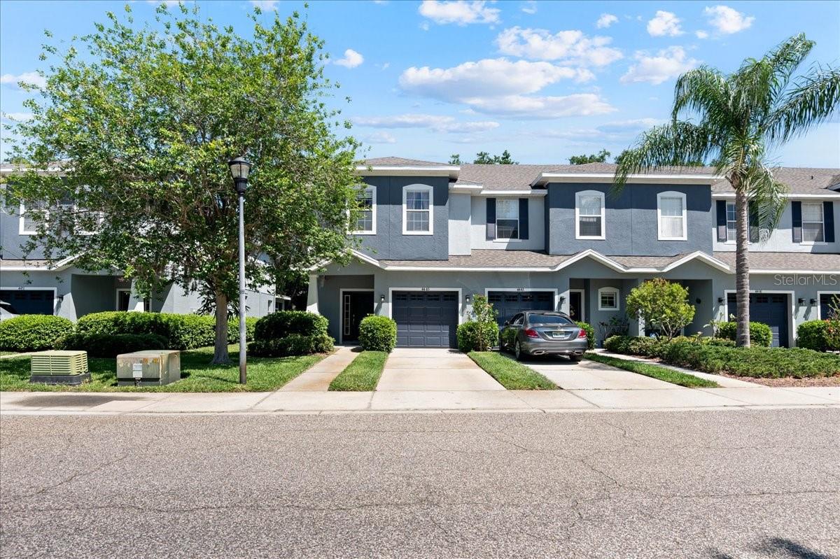 Image 3 of 50 For 4445 Amberly Oaks Court