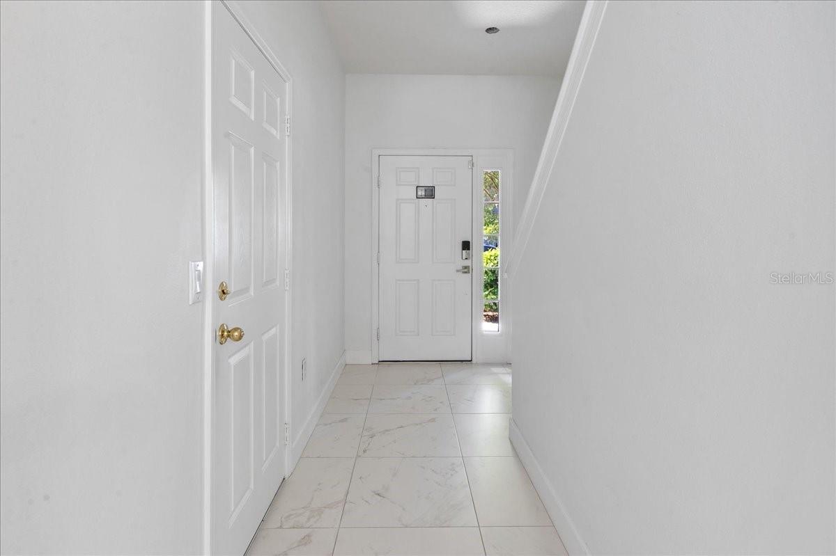 Image 30 of 50 For 4445 Amberly Oaks Court