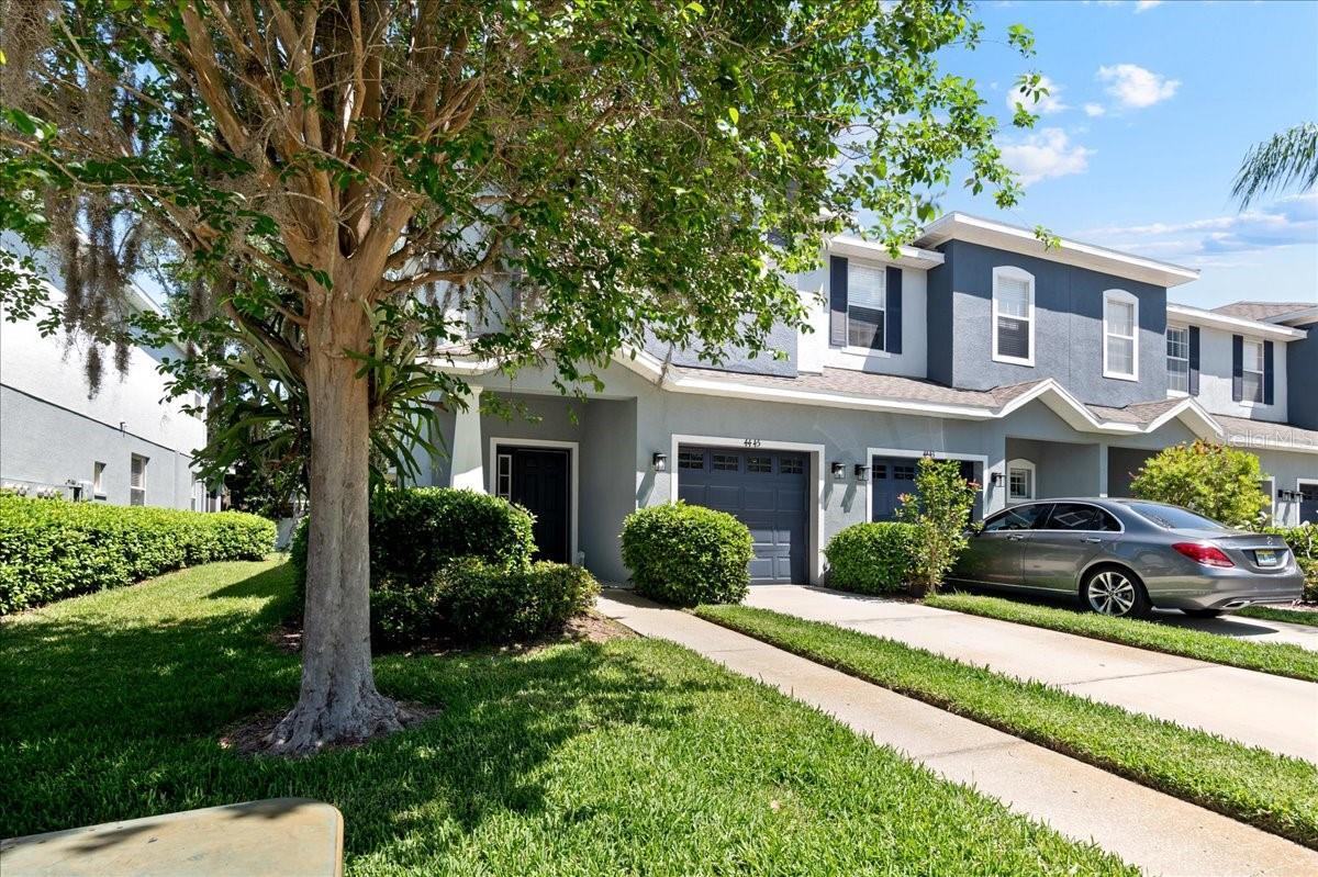 Image 6 of 50 For 4445 Amberly Oaks Court