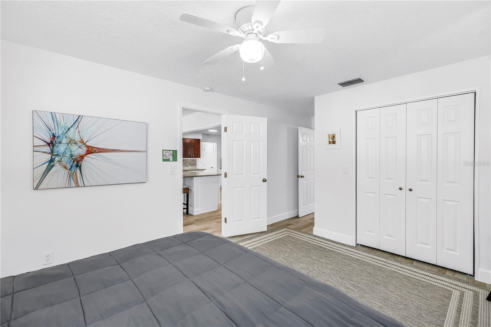 Image 20 of 59 For 310 12th Avenue