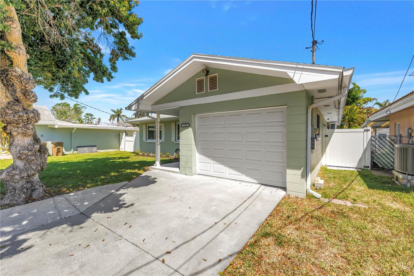 Image 6 of 59 For 310 12th Avenue