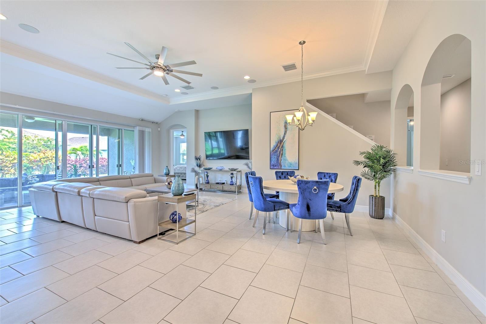 Image 31 of 70 For 7401 Paradiso Drive