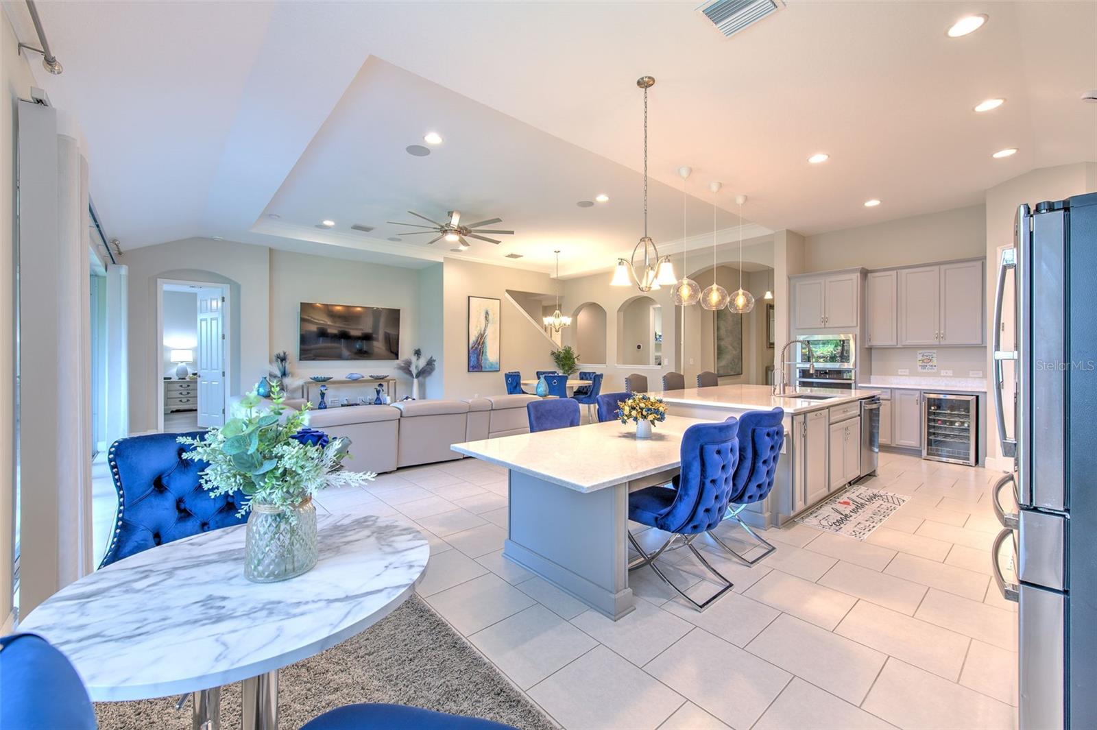 Image 40 of 70 For 7401 Paradiso Drive