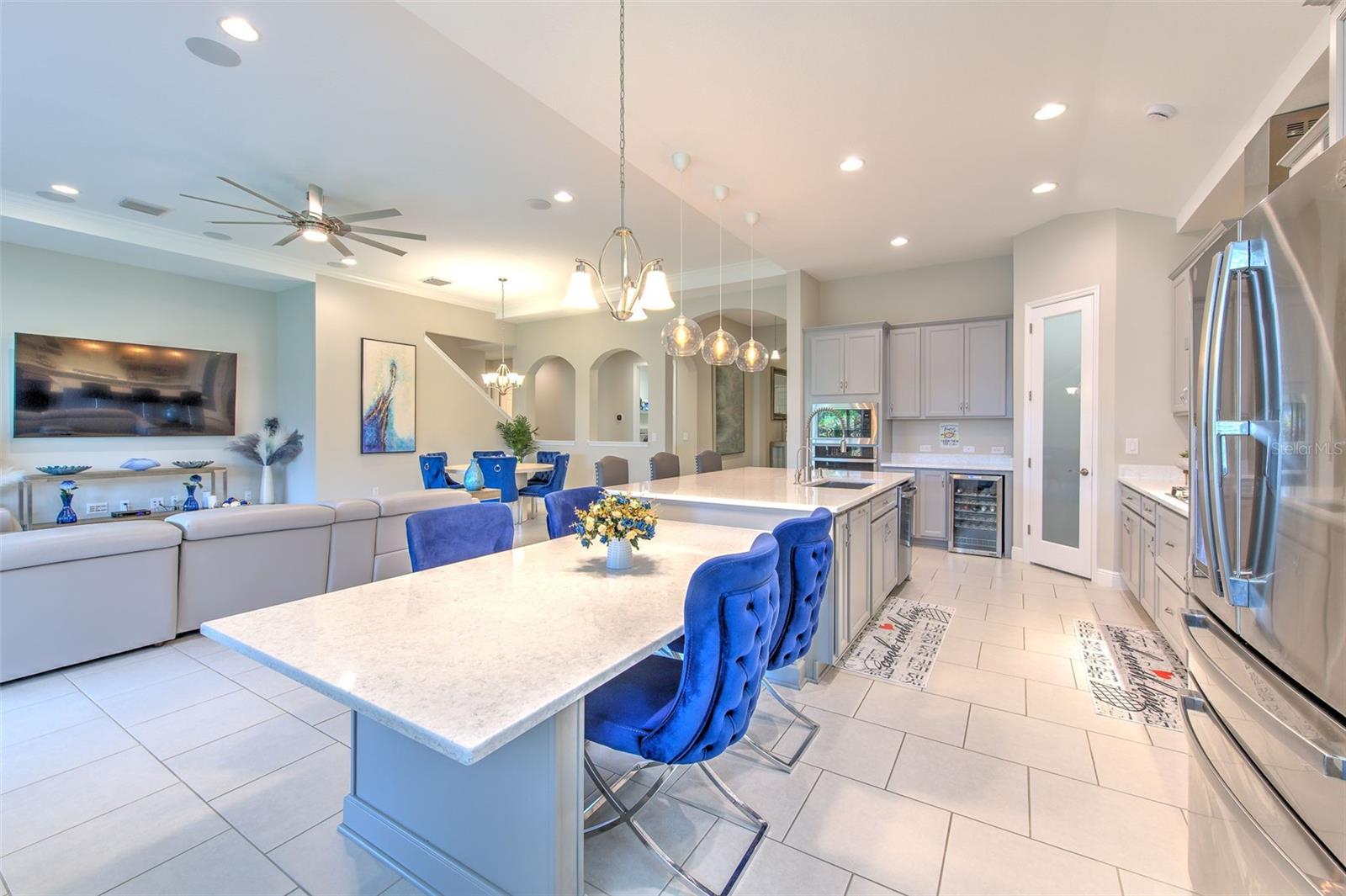 Image 41 of 70 For 7401 Paradiso Drive