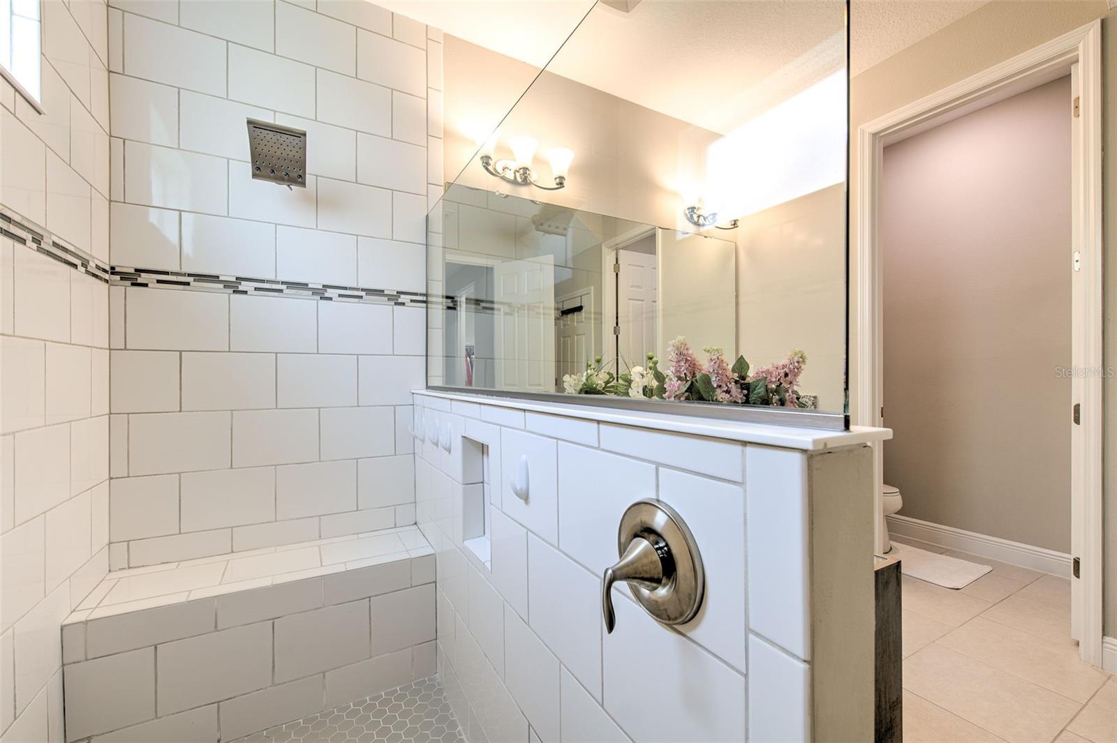 Image 50 of 70 For 7401 Paradiso Drive