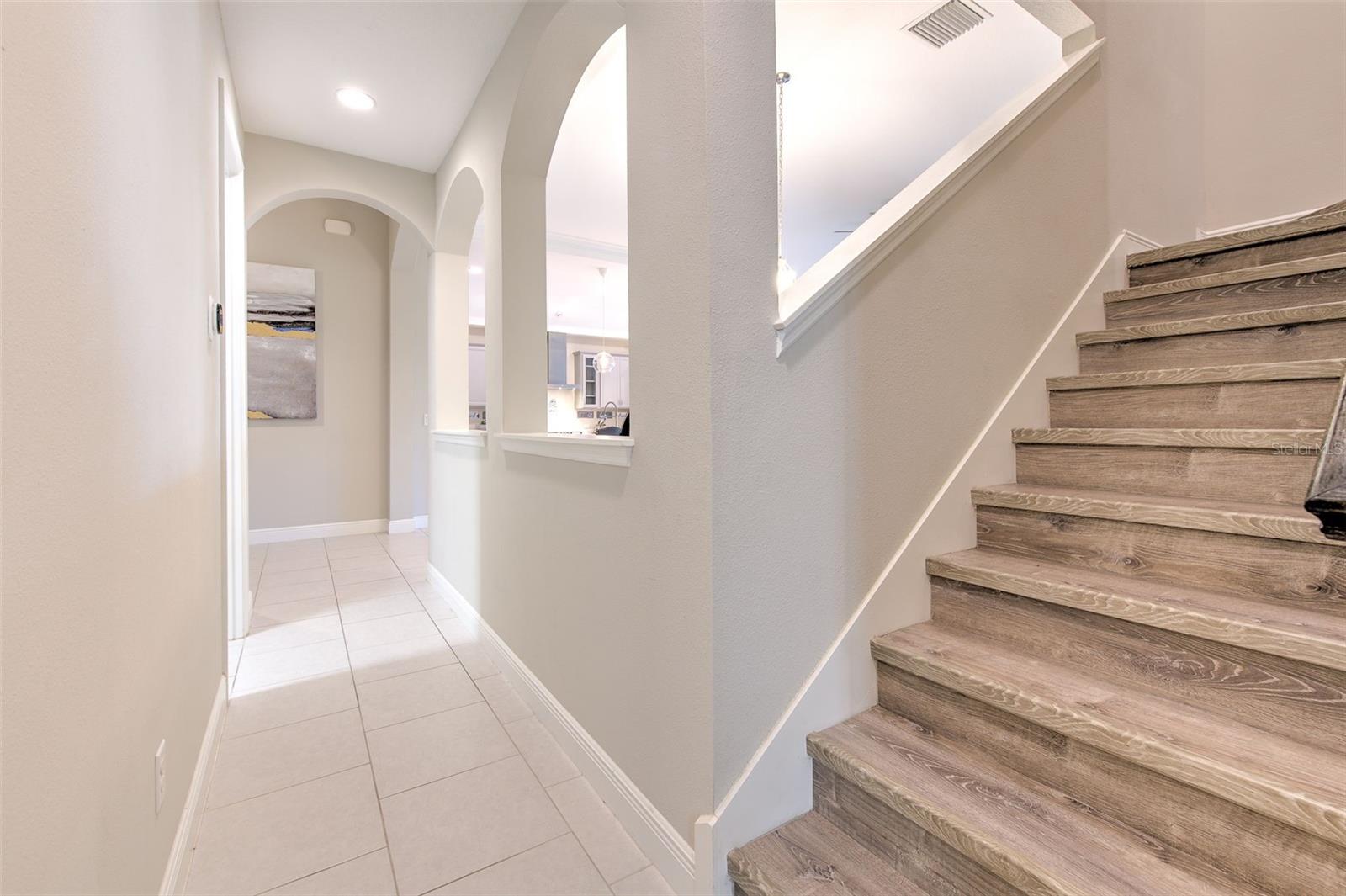 Image 54 of 70 For 7401 Paradiso Drive