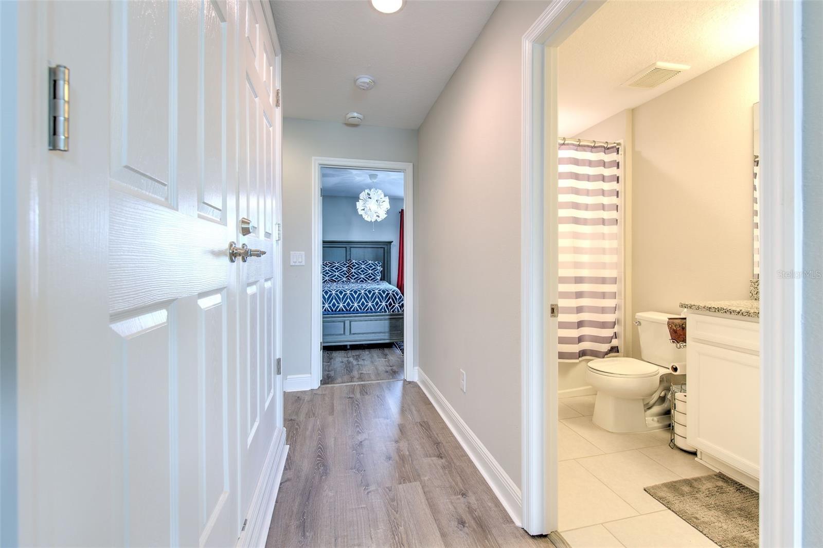 Image 56 of 70 For 7401 Paradiso Drive