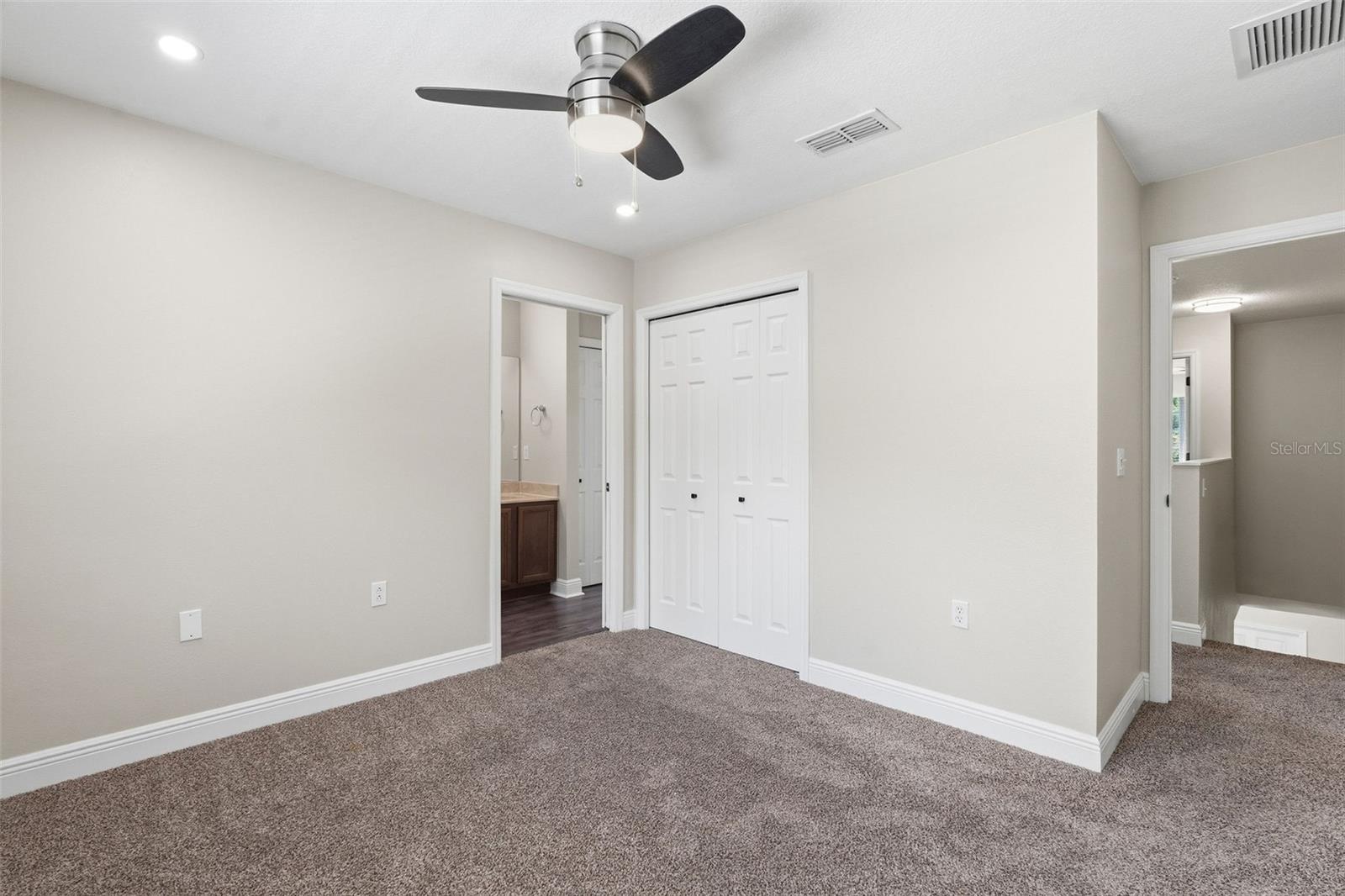 Image 14 of 27 For 20484 Needletree Drive