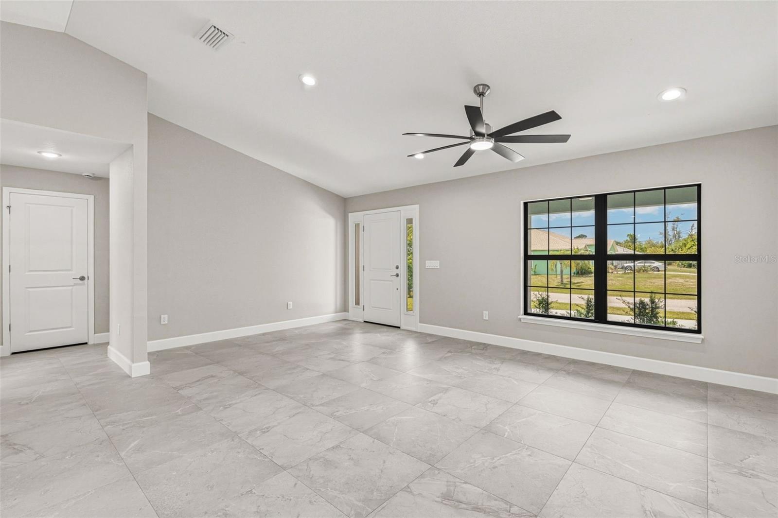 Image 11 of 35 For 7090 Bargello Street