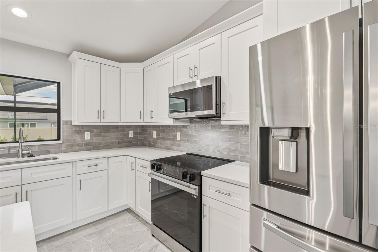 Image 18 of 35 For 7090 Bargello Street