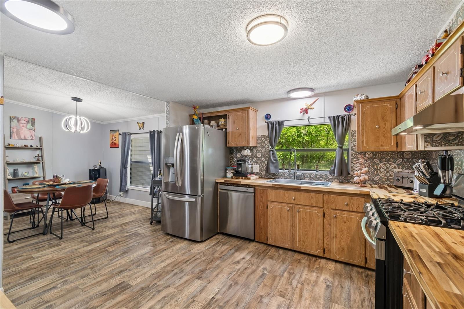 Image 21 of 52 For 17114 Brittle Road