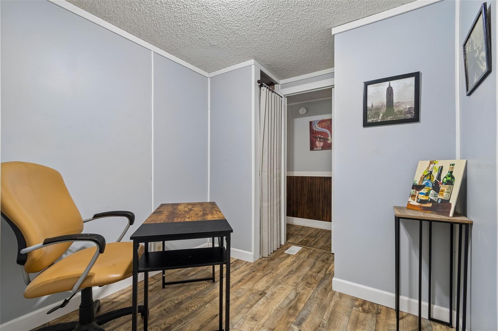 Image 23 of 52 For 17114 Brittle Road