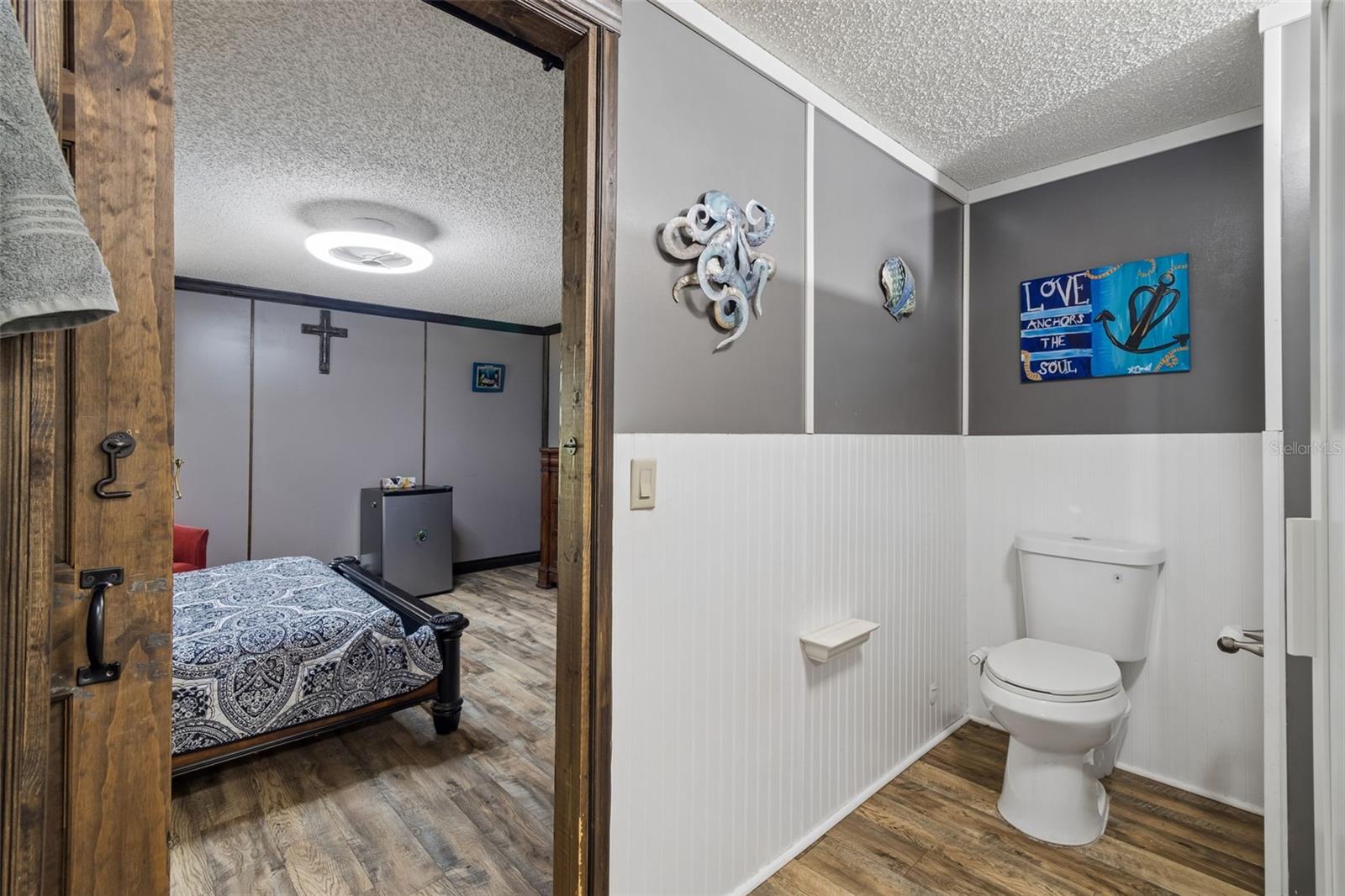 Image 37 of 52 For 17114 Brittle Road