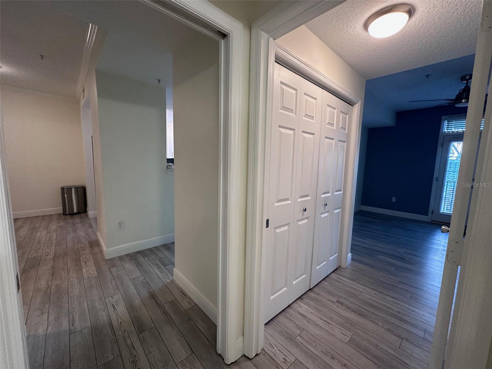 Image 10 of 34 For 501 Knights Run Avenue 1223