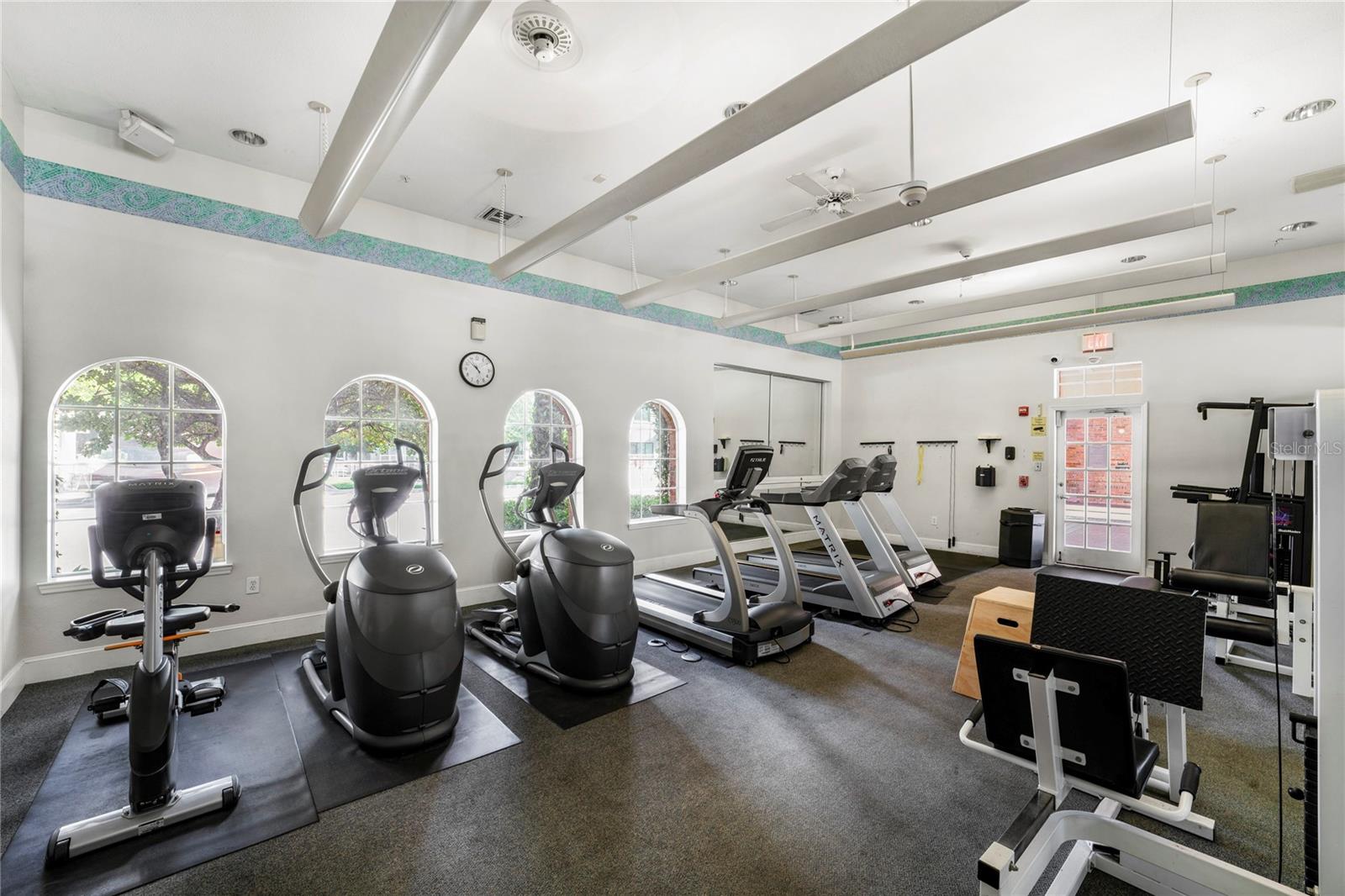 Image 30 of 34 For 501 Knights Run Avenue 1223