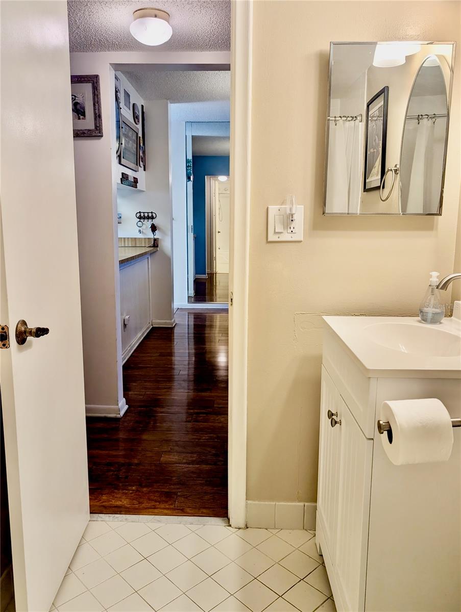 Image 40 of 53 For 6218 Palma Del Mar Boulevard S 114