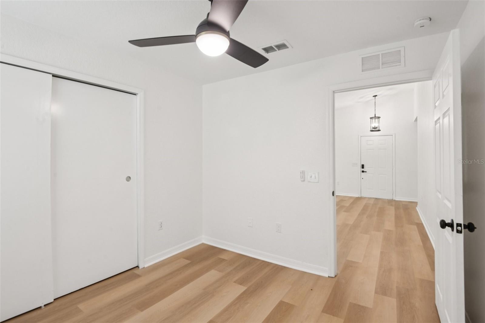 Image 25 of 32 For 505 Petteway Drive