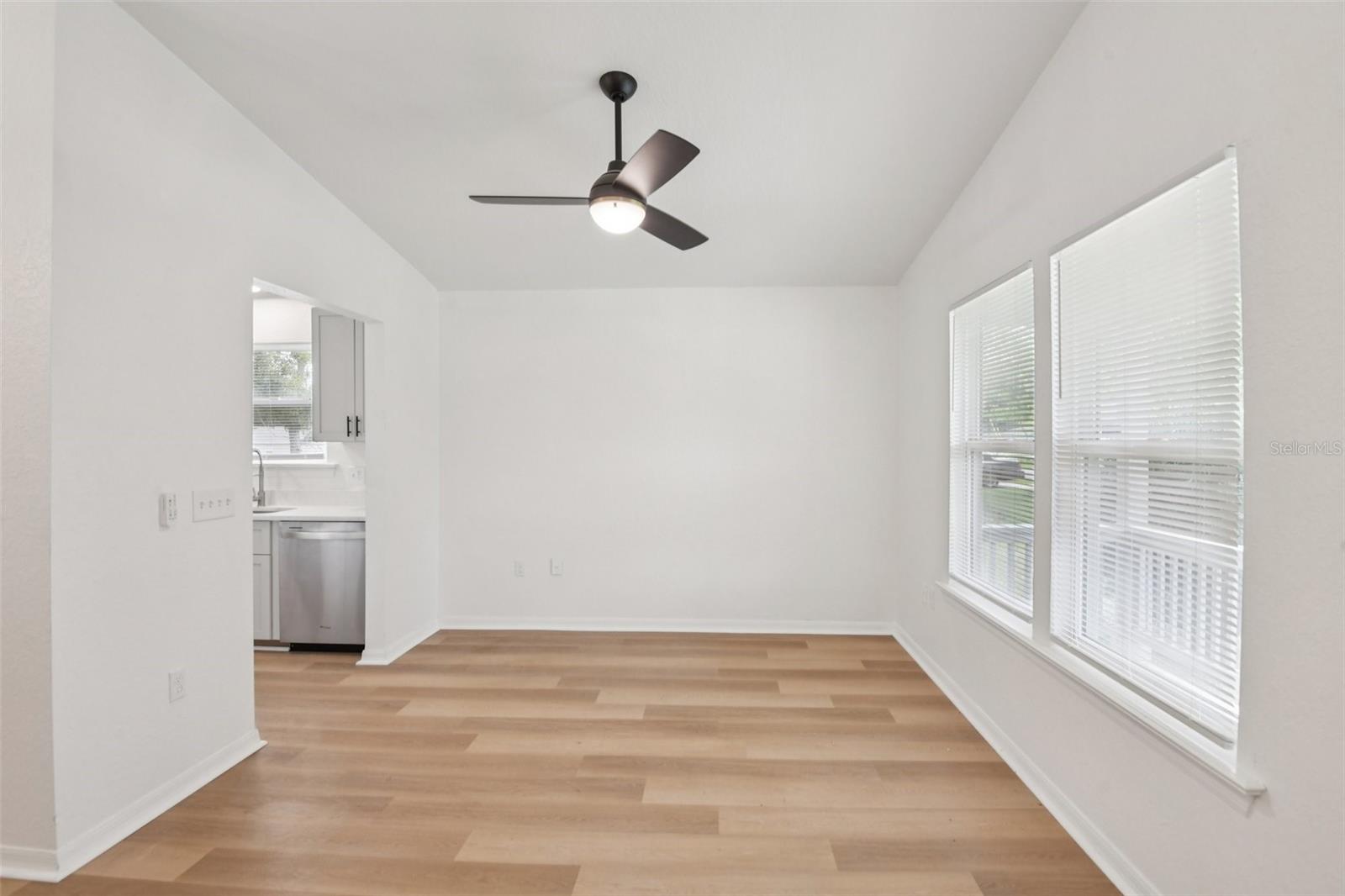 Image 4 of 32 For 505 Petteway Drive