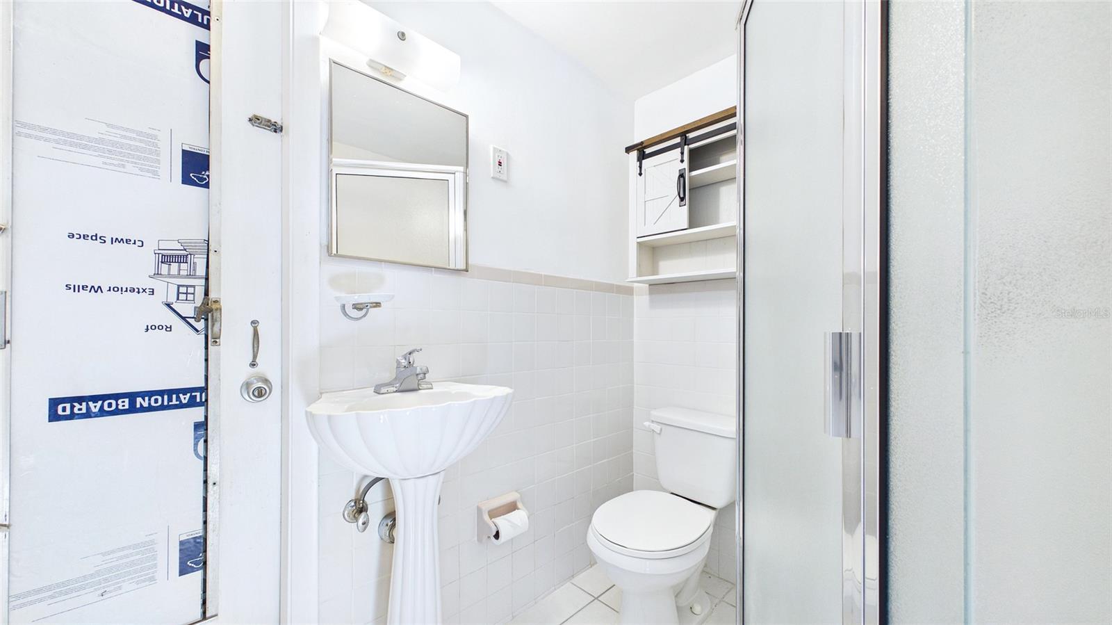 Image 24 of 56 For 101 Mercury Avenue