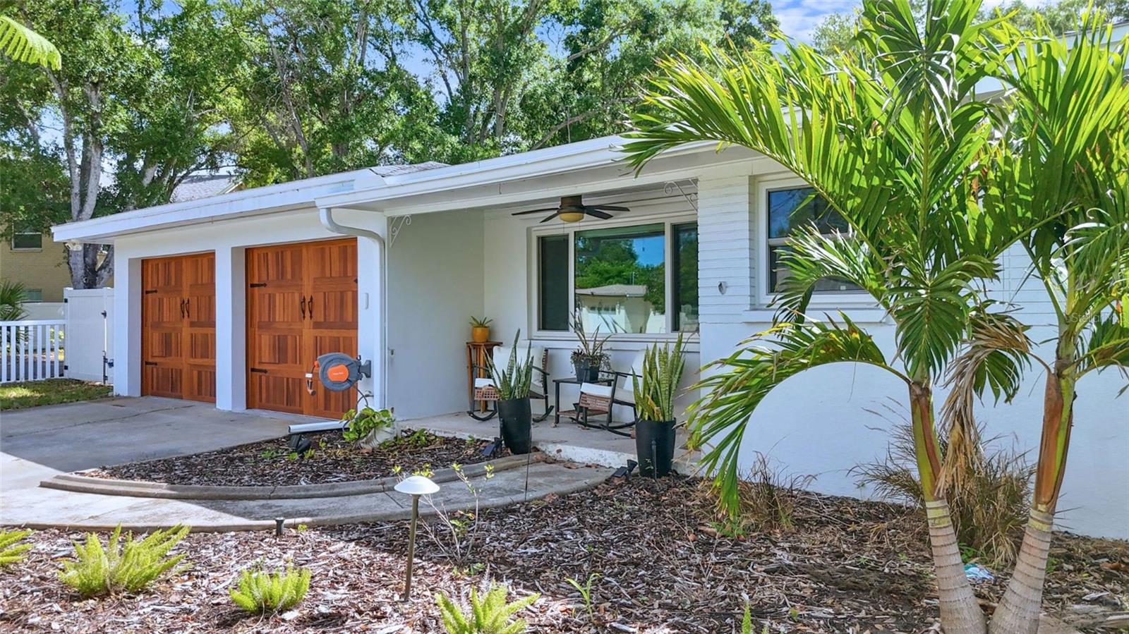 Image 3 of 56 For 101 Mercury Avenue