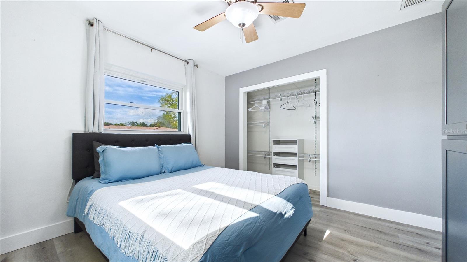 Image 37 of 56 For 101 Mercury Avenue