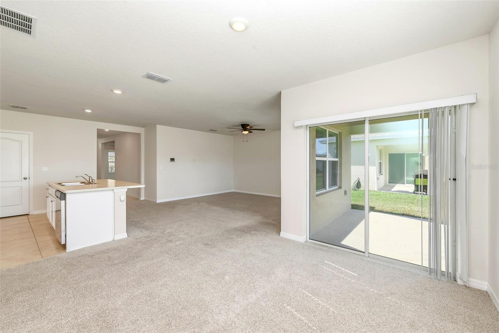 Image 20 of 32 For 2725 Dumont Lane