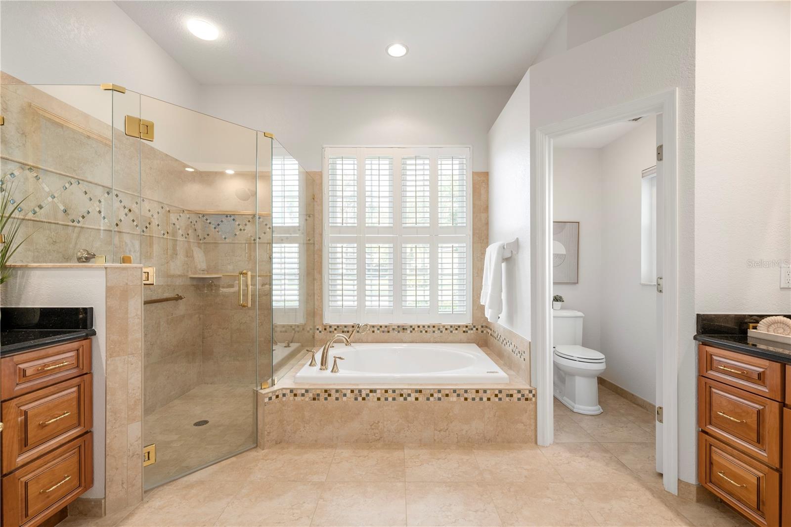 Image 23 of 48 For 10506 Brentford Drive