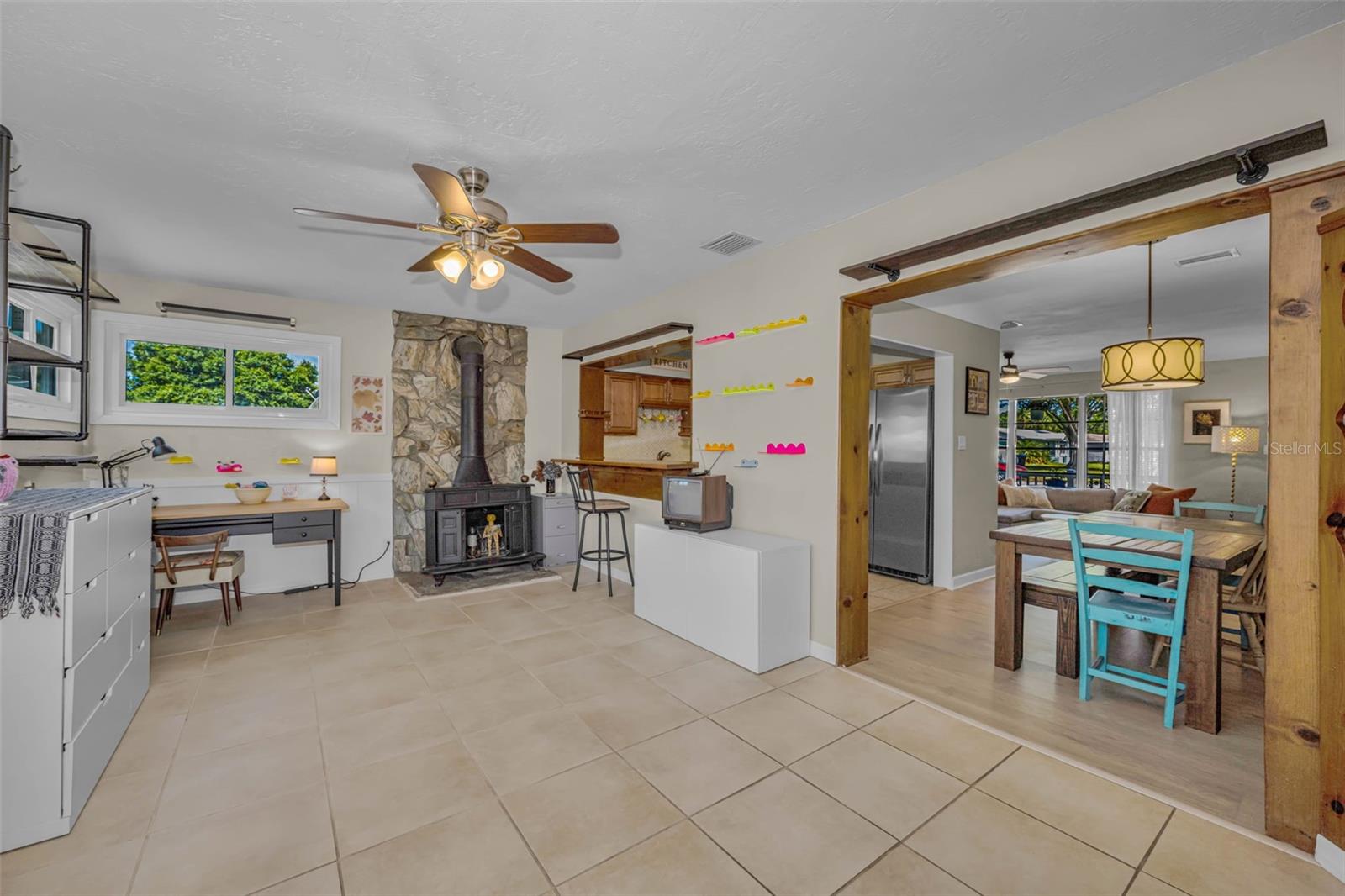 Image 22 of 47 For 1300 63rd Avenue N