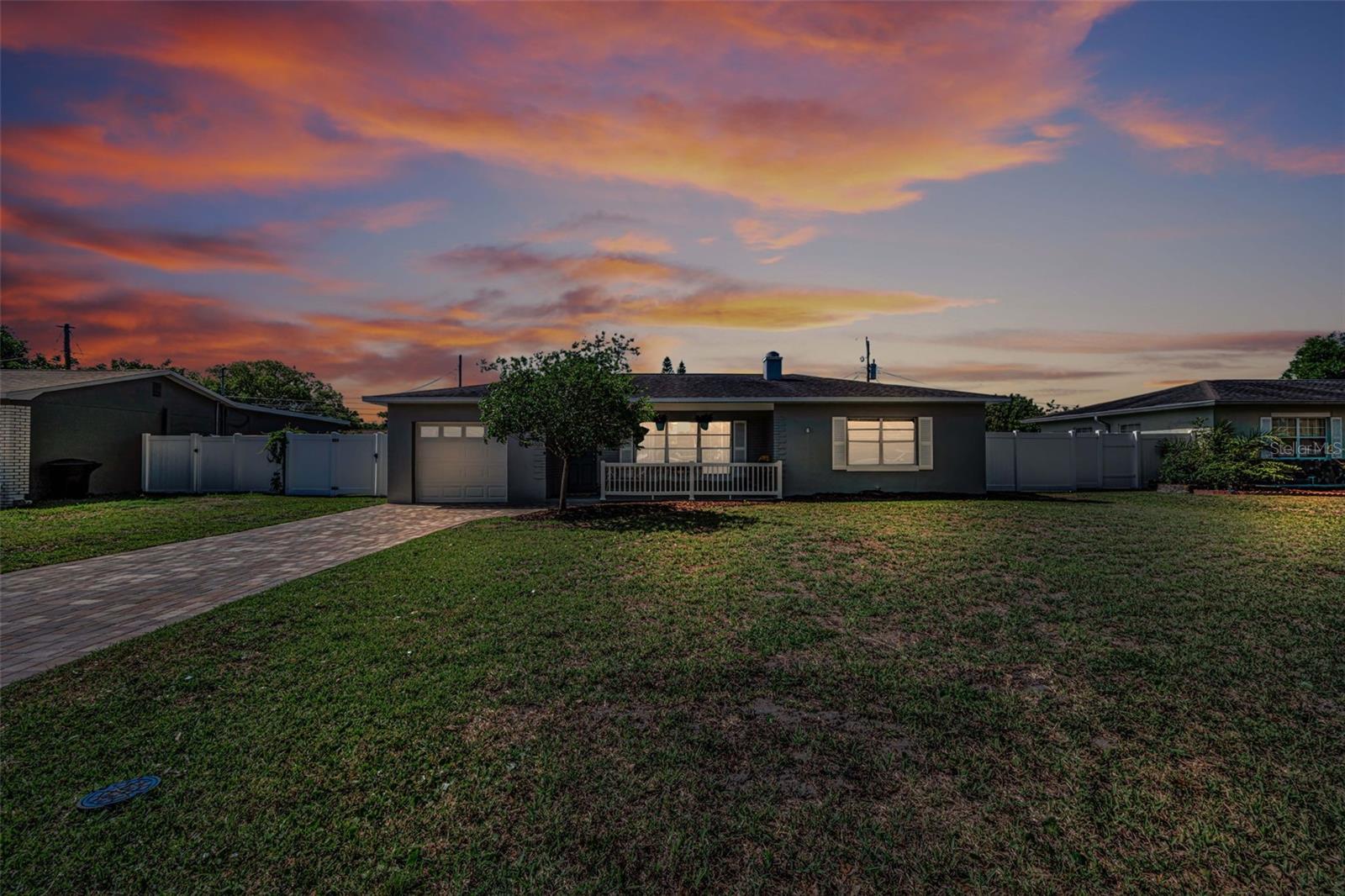 Image 39 of 47 For 1300 63rd Avenue N
